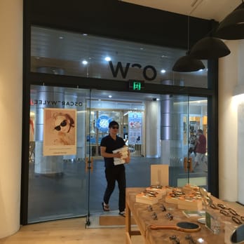 Oscar Wylee Chatswood Interchange - Optometrist - Oscar Wylee from the inside - Eyewear & Opticians Near Me - Sydney, NSW Oscar Wylee Chatswood Interchange - Optometrist - Oscar Wylee from the inside - Eyewear & Opticians Near Me - Sydney, NSW