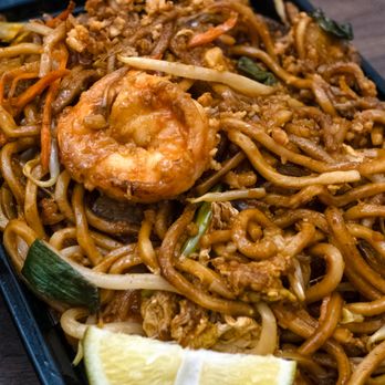 Makan House - Indian Mee Goreng 印度炒麵: $14.95; $16.28 with tax. Take-out. - Malaysian Near Me - Brooklyn, New York Makan House - Indian Mee Goreng 印度炒麵: $14.95; $16.28 with tax. Take-out. - Malaysian Near Me - Brooklyn, New York