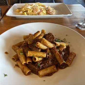 Dolci Cafe Italiano - Chef's Special: braised short rib with pasta - Italian Near Me - El Cajon, California Dolci Cafe Italiano - Chef's Special: braised short rib with pasta - Italian Near Me - El Cajon, California