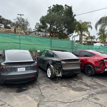 Lakeside Collision Auto Center - Tesla - Body Shops Near Me - Lakeside, California