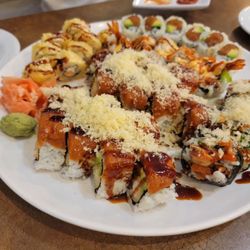 O'Sushi Japanese Restaurant - MIXED Sushi tray