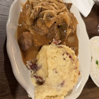 Blue Ridge Grill - Pot roast - Steakhouses Near Me - Bartow, Florida