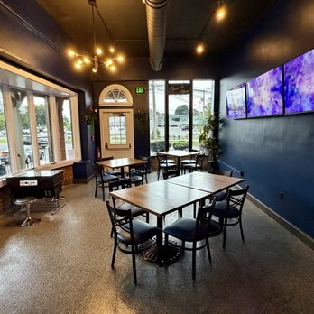 Deep 6 Arcade - Additional seating - Arcades Near Me - Stratford, Connecticut Deep 6 Arcade - Additional seating - Arcades Near Me - Stratford, Connecticut