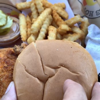 Dave's Hot Chicken - Chicken slider - Chicken Shop Near Me - Houston, Texas Dave's Hot Chicken - Chicken slider - Chicken Shop Near Me - Houston, Texas