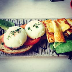 Breeze Bar & Cafe