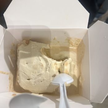 Schmackary's - Cookie butter tres leche - Desserts Near Me - New York, New York