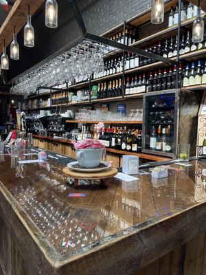 Arthur Avenue Retail Market by null