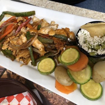 Taba - Chicken fajitas - Mexican Near Me - México, D.F., DIF Taba - Chicken fajitas - Mexican Near Me - México, D.F., DIF