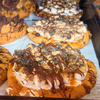 Crumbs Up Bakery - S'mores chocolate chip cookie - Bakeries Near Me - Batesville, Arkansas
