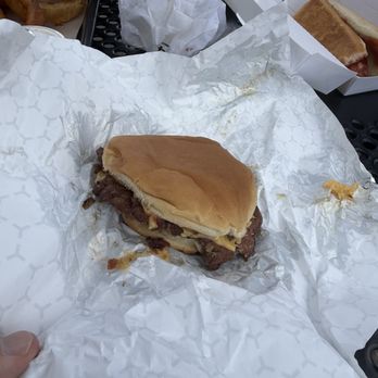 Famburger - Bacon cheeseburger - Burgers Near Me - Durango, Colorado