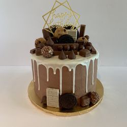 Sweet Box By Anita - Birthday Cake