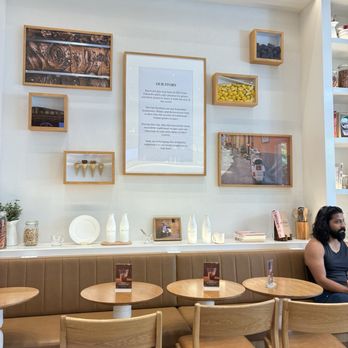 Bacio Di Latte - Ice Cream & Frozen Yogurt Near Me - San Jose, California