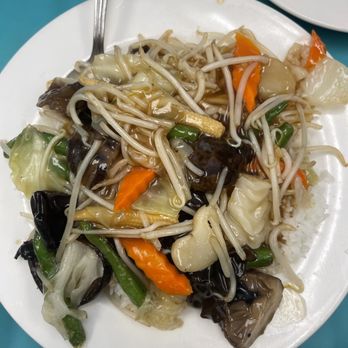 Lucky Creation Vegetarian Restaurant - Stir fried veggies - Vegetarian Near Me - San Francisco, California Lucky Creation Vegetarian Restaurant - Stir fried veggies - Vegetarian Near Me - San Francisco, California