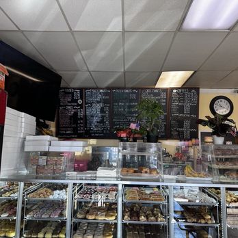 Manna Donuts - Menu, donuts - Donuts Near Me - San Bernardino, California