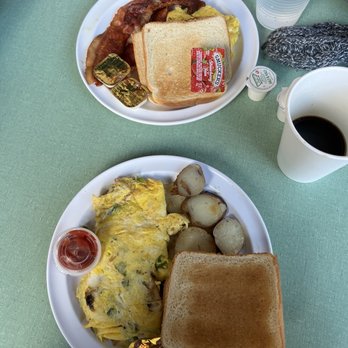 Jimmy T's Place - Veggie omelet, coffee - Breakfast & Brunch Near Me - Washington, DC, District of Columbia Jimmy T's Place - Veggie omelet, coffee - Breakfast & Brunch Near Me - Washington, DC, District of Columbia