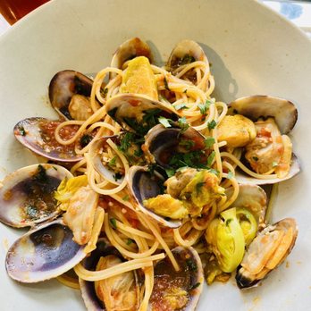 Rigo - Vongole with red sauce - Spanish Near Me - Honolulu, Hawaii Rigo - Vongole with red sauce - Spanish Near Me - Honolulu, Hawaii