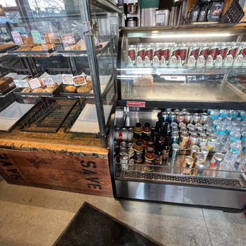 Colectivo Coffee Logan Square - Coffee & Tea Near Me - Chicago, Illinois