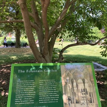 The Fountain Garden - Parks Near Me - Washington, DC, District of Columbia