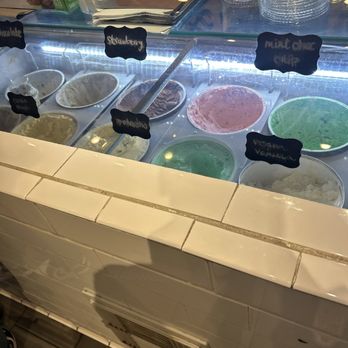 Burger & Shake Co. - Beer Bar Near Me - New York, New York Burger & Shake Co. - Beer Bar Near Me - New York, New York