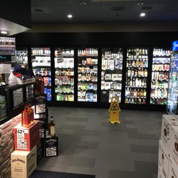 Lucky Lil's Casino and Liquor Store