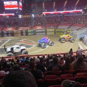 Thomas & Mack Center - Big foot - Stadiums & Arenas Near Me - Las Vegas, Nevada