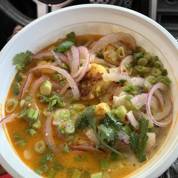 Ginger and Lemongrass - Spicy Lemongrass Soup - Vietnamese Near Me - Whitestone, New York Ginger and Lemongrass - Spicy Lemongrass Soup - Vietnamese Near Me - Whitestone, New York