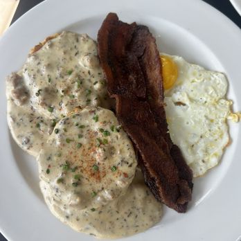 Cecilia - Biscuits and gravy - Breakfast & Brunch Near Me - Vancouver, Washington Cecilia - Biscuits and gravy - Breakfast & Brunch Near Me - Vancouver, Washington