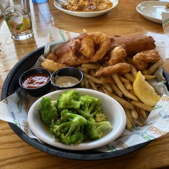 Crabby's On The Lakefront - Fish & Shrimp - Seafood Near Me - Saint Cloud, Florida Crabby's On The Lakefront - Fish & Shrimp - Seafood Near Me - Saint Cloud, Florida