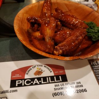 Pic-A-Lilli Inn - American Near Me - Shamong, New Jersey