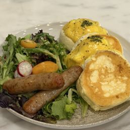 Eggs Benedict Soufflé Pancake W/ Oyama Sausage Eggs Benedict Soufflé Pancake W/ Oyama Sausage