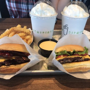 Shake Shack Glendale - Food - Burgers Near Me - Glendale, California
