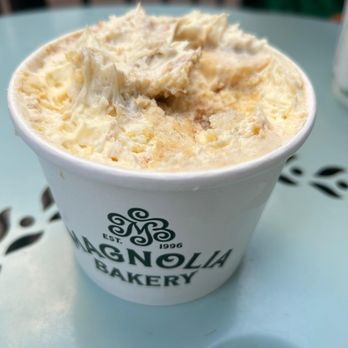 Magnolia Bakery - Classic Banana Pudding Medium - Bakeries Near Me - Chicago, Illinois Magnolia Bakery - Classic Banana Pudding Medium - Bakeries Near Me - Chicago, Illinois