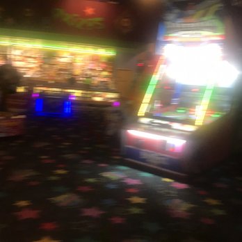 John's Incredible Pizza - Riverside - Dirty machines - Arcades Near Me - Riverside, California John's Incredible Pizza - Riverside - Dirty machines - Arcades Near Me - Riverside, California