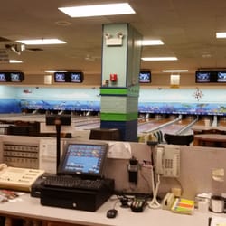 Cardinal Lanes Beach Bowl - The view from behind the desk!