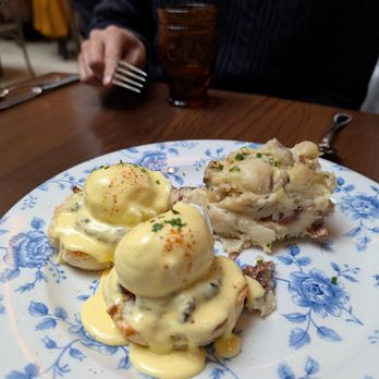 Succotash Prime - Crab Cake Benedict - Southern Near Me - Washington, DC, District of Columbia Succotash Prime - Crab Cake Benedict - Southern Near Me - Washington, DC, District of Columbia