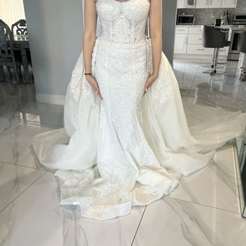 Tailoring By Mike - My dress before alterations - Sewing & Alterations Near Me - Glendale, California Tailoring By Mike - My dress before alterations - Sewing & Alterations Near Me - Glendale, California