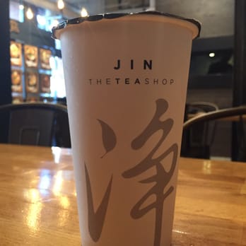 Boiling Point - Iced roasted oolong tea. Drinks are from the Jin tea shop next door. - Taiwanese Near Me - Pasadena, California Boiling Point - Iced roasted oolong tea. Drinks are from the Jin tea shop next door. - Taiwanese Near Me - Pasadena, California
