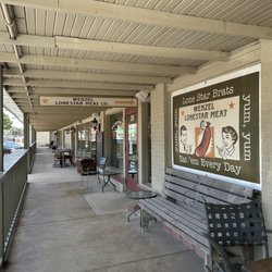 Wenzel Lonestar Meat Company - Feels like the old west when you walk in through the covered porch!