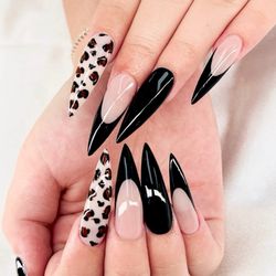 Ladies Nails
