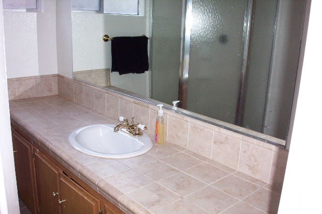 Slide of Garys Handyman Service