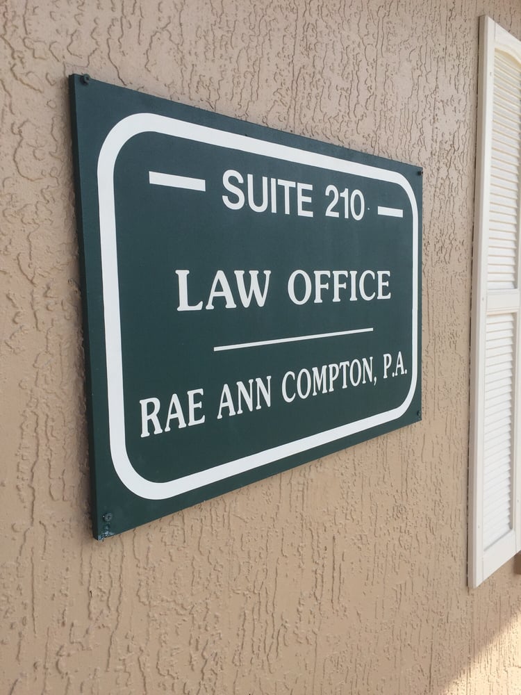 Compton Raeann PA - divorce attorney in Tampa, FL