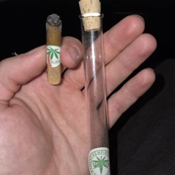 Coldsmoke - Hemp wrapped blunt. Lemon Meringue. Came in nice glass doobtube. Very good. - Vitamins & Supplements Near Me - Soldotna, Alaska Coldsmoke - Hemp wrapped blunt. Lemon Meringue. Came in nice glass doobtube. Very good. - Vitamins & Supplements Near Me - Soldotna, Alaska
