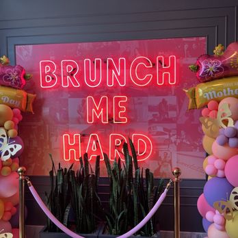 Sunday's Best - Mother's Day Decor - Breakfast & Brunch Near Me - Sandy, Utah Sunday's Best - Mother's Day Decor - Breakfast & Brunch Near Me - Sandy, Utah