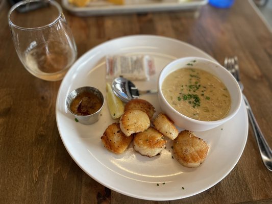 Chula Seafood Grayhawk by null