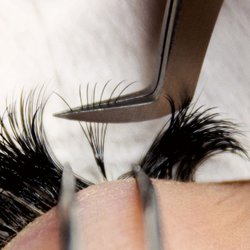 Contrast Lash Studio