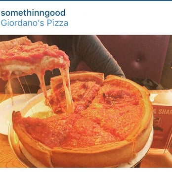 Giordano's - Pizza Near Me - Chicago, Illinois