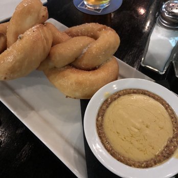 Cascadia Public House - Gastropubs Near Me - Spokane, Washington