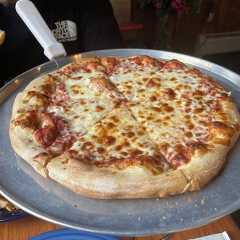 Oxbow Inn - Cheese Pizza - Bars Near Me - Lake Pleasant, New York Oxbow Inn - Cheese Pizza - Bars Near Me - Lake Pleasant, New York