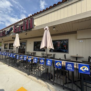 Cronies Sports Grill - Sports Bars Near Me - Simi Valley, California Cronies Sports Grill - Sports Bars Near Me - Simi Valley, California