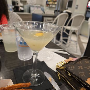 Island Grill - Lemon drop - Mediterranean Near Me - Spring, Texas